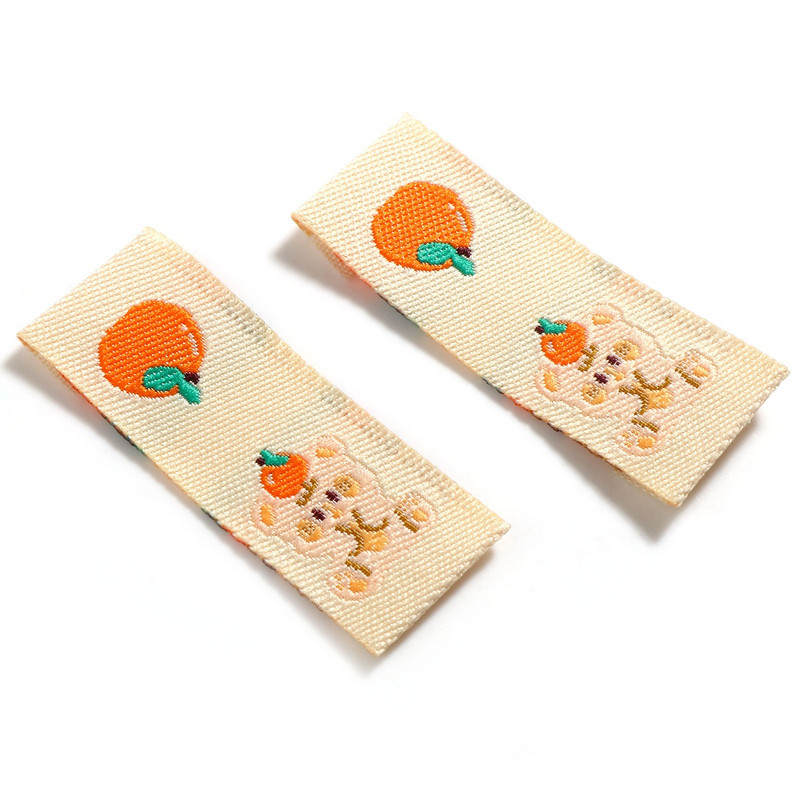 100 gab Poliestera Etiķetes Birkas Lācis Dzīvnieks Zaļš Augļu Raksts Bērnu Karikatūra Apģērbs Somas Cepures DIY Šūšanas piederumi 4x1,5cm