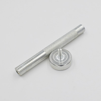 200 rinkinių Akutės Medžiagos spalvos purškiklis Akutės Kniedės Spalvotos sagų skylutės Daugiaspalvė sagtis Batų raišteliai akys