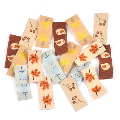 50 buc. Etichete brodate de artar maro/ciuperci Accesorii de cusut Genți de îngrijire lavabile Etichete de îmbrăcăminte Artizanat manual C3159