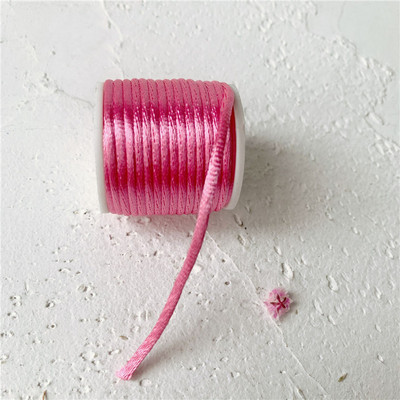 42 boje 2 mm X 10 m/rola Čvrsto pleteno makrame svileno satensko najlonsko uže za užad DIY Izrada nalaza Konac za perle Žica 2 mm