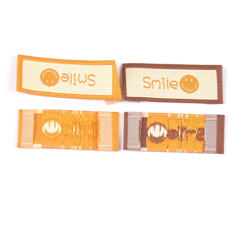 50 komada mješovitih uzoraka osmijeha Etikete za vezenje za šivanje odjeće Ručno izrađeni dodaci Oznake za odjeću Torbe za njegu Logo DIY C3207