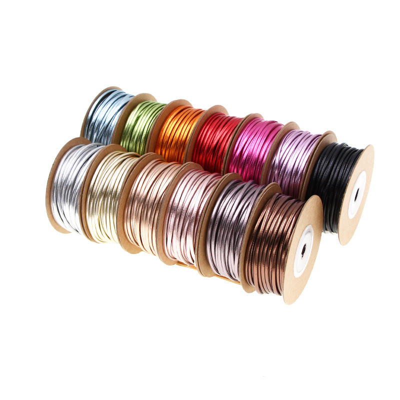 15 m/tekercs egyszínű PU bőr kötél 2 mm szélesség fényes fonott kötél DIY szövésű kézműves anyag varró szalag kézzel készített kellékek