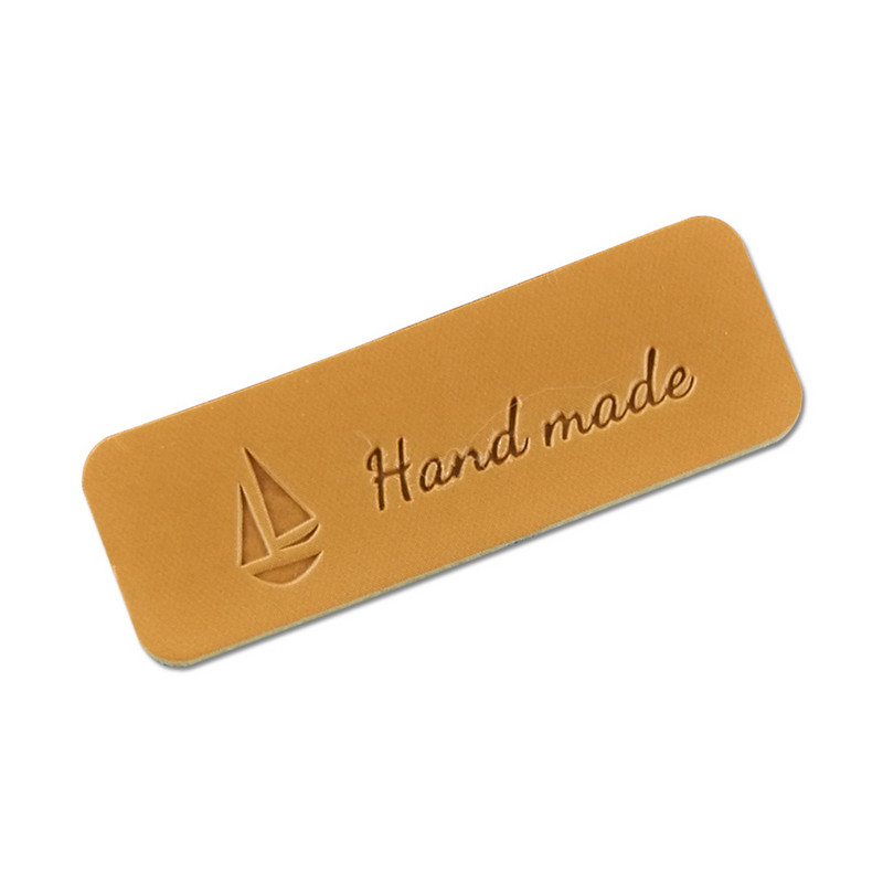 Smeđe kožne značke za odjeću Ručno izrađene male kožne naljepnice Traperice s prilagođenim dječjim imenima Ručno izrađene kožne oznake