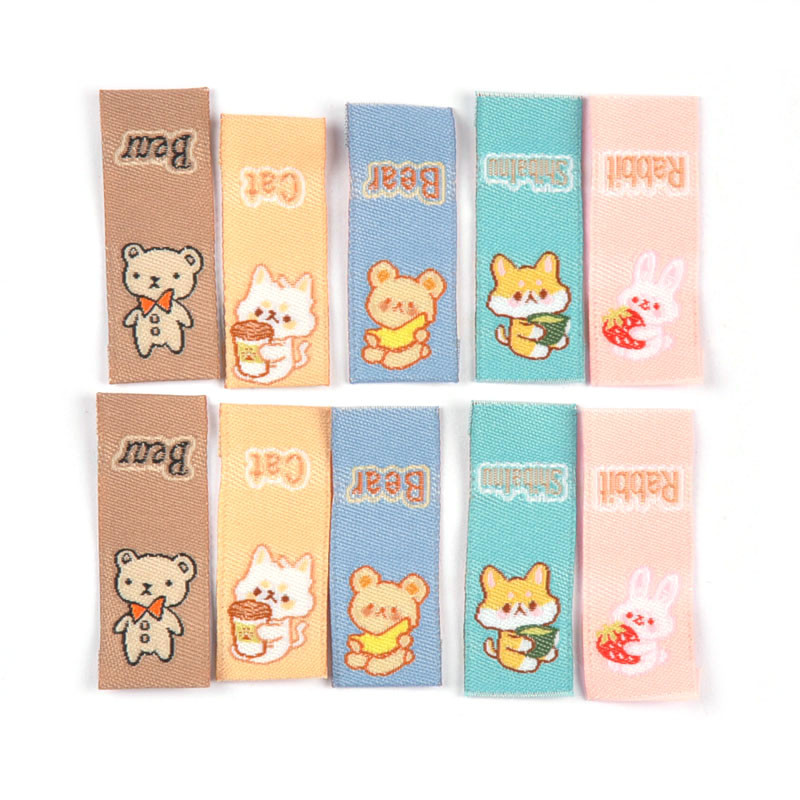 50db Vegyes nyúl/medve rajzfilm hímző címke varrás kiegészítők ruhatáskákhoz Mosható ápolócímke Kézzel készített barkács kézműves c3209