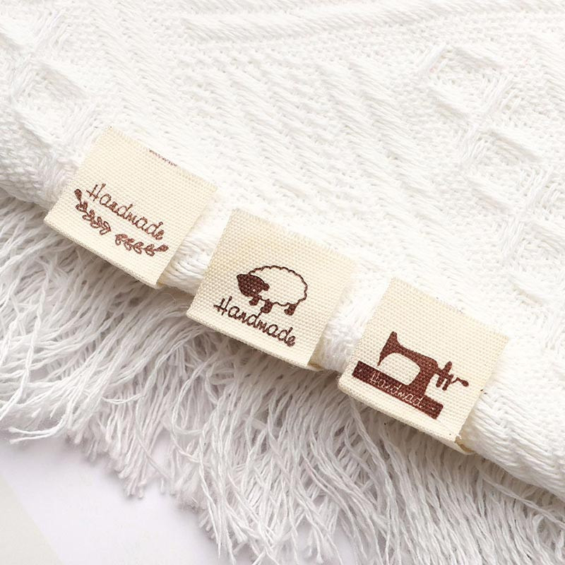 50 vnt. Drabužių etiketė Rankų darbo raidžių siuvimo etiketė miela animacinių filmų kepuraitė Amatininkų krepšys Marškinėliai Suknelė Drabužiai Drabužiai Etiketė