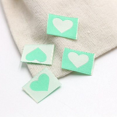 50 komada ručno rađenih naljepnica za odjeću s utkanim oznakama u obliku srca za ukrašavanje odjeće Dodaci za šivanje 22112101