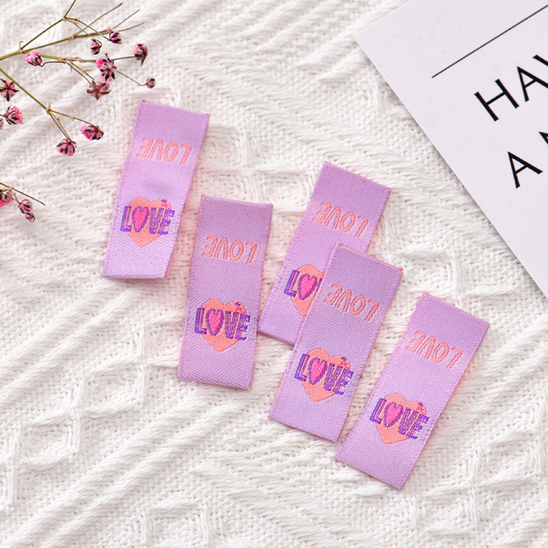 48Vnt. Meilės raštas Siuvamas ant drabužių audinio etiketės Etiketės Medvilninės drabužių etiketės „Pasidaryk pats“ rankų darbo siuvimo reikmenys