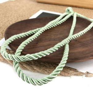 Sigurnosno uže od šarene uzice debljine 5 mm Zavezano uže 3 niti prijenosnog upredenog užeta