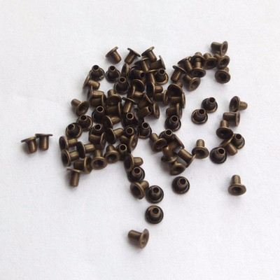 500 komada 1,5 mm cijev * 2,5 mm mesingana brončana boja Metalna ušica Scrapbooking DIY Uljepšavanje Odjevna kartica Ručno izrađena lutka Dekoracija