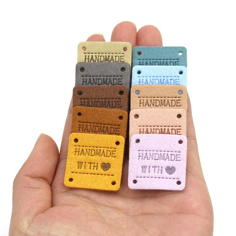 Kézzel készített, szerelemmel címkék címkék kézzel készített címkék ruhákhoz vegyes színű bőr címkék dekoráció ajándékok kalapok ruházati kiegészítők 20 db