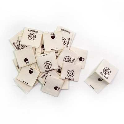 50kom platnenih naljepnica Ručno izrađene naljepnice na presavijanje Oznake s uzorkom ovčjeg srca Ručno izrađene naljepnice za pletene kape Otisnute pamučno tkane šivane oznake