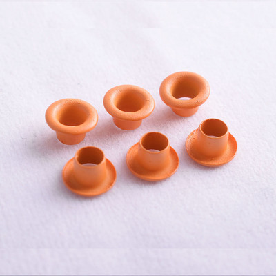 Šarene ušice Ušice za šivanje - 6 metalnih ušica u boji od 4 mm Uvodne ušice s okruglim rupama DIY zakovice Kožni dodaci za perle