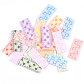 Vegyes szívmintás 50db, kézzel készített szövött címke ruhaápolási címkék rajzfilm cipők táskák ruhacímkék 48x20 mm CP3531