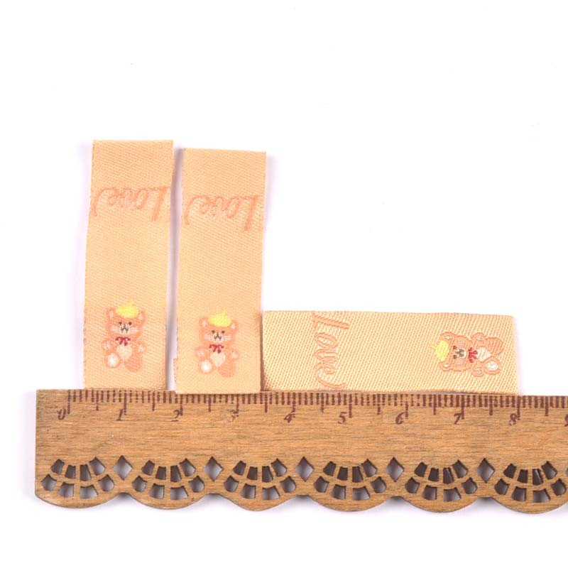 50kom Love Bear Vez Smeđe naljepnice za pribor za šivanje Torbe za njegu Oznake za odjeću Dječja odjeća Ručno izrađene DIY rukotvorine C2902