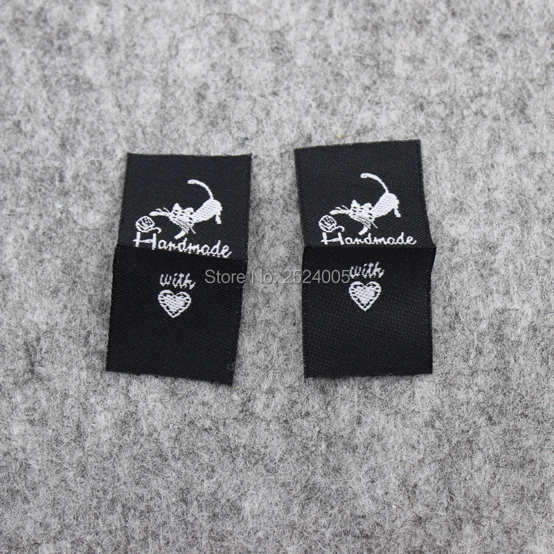 ingyenes szállítás nagykereskedelem kézzel készített címke/barkács ajándékcímke/ruházati szőtt címke/ruha főcímke/játékszövet címke 200 db egy csomó