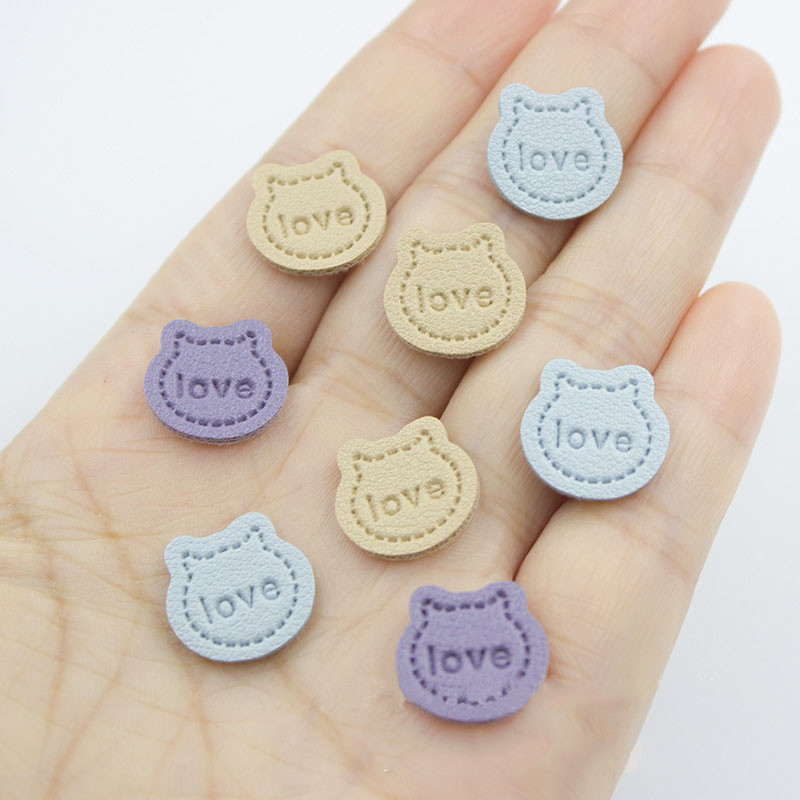 10 ks/balenie kožených štítkov s ľúbostnými listami, štítkov na oblečenie, tašky, DIY, ručne vyrábaných, šijacích, remeselných, klobúkov, topánok, dekoračného materiálu