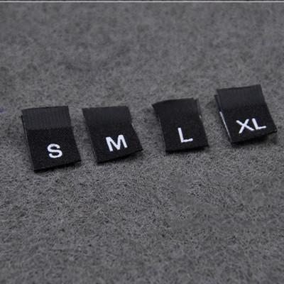 Oznake veličine Oznake Odjeća Etiketa za odjeću Šivane tkane košulje Izvezene oznake za šivanje Odjeća Presavijena odjeća Krojena tkanina Pegla