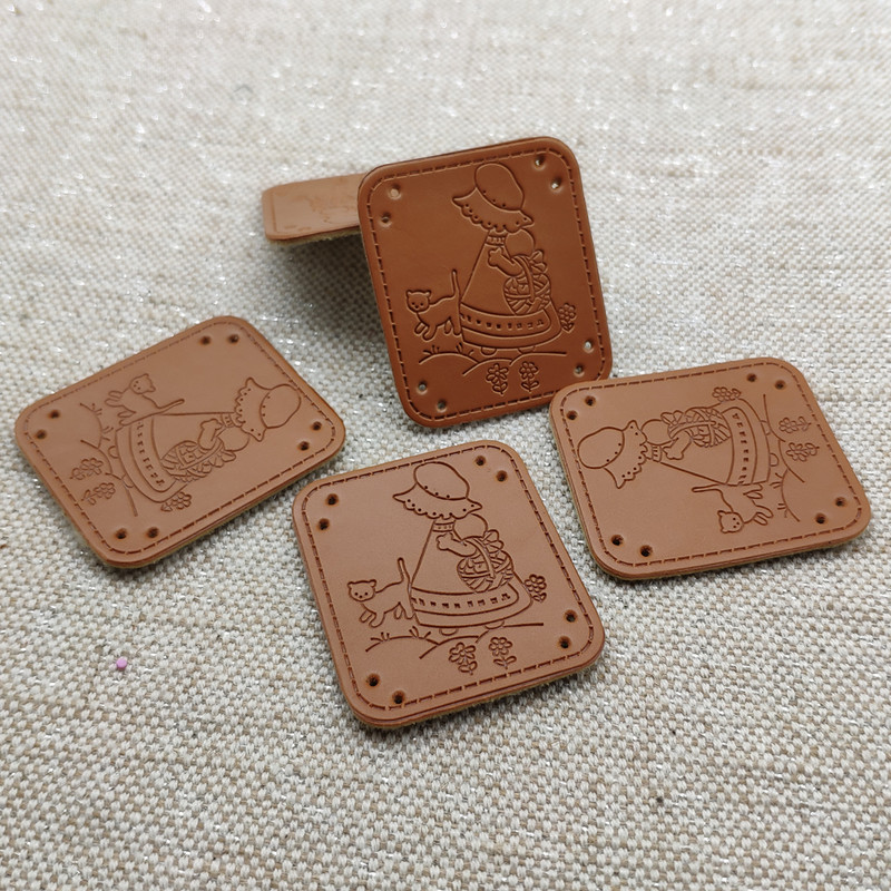 Fata Cu Pălărie Semn Piele Handmade Cu Pisica Pentru Mănuși Îmbrăcăminte Etichete Hand Made Etichetă Maro Handmade Pentru Eșarfă