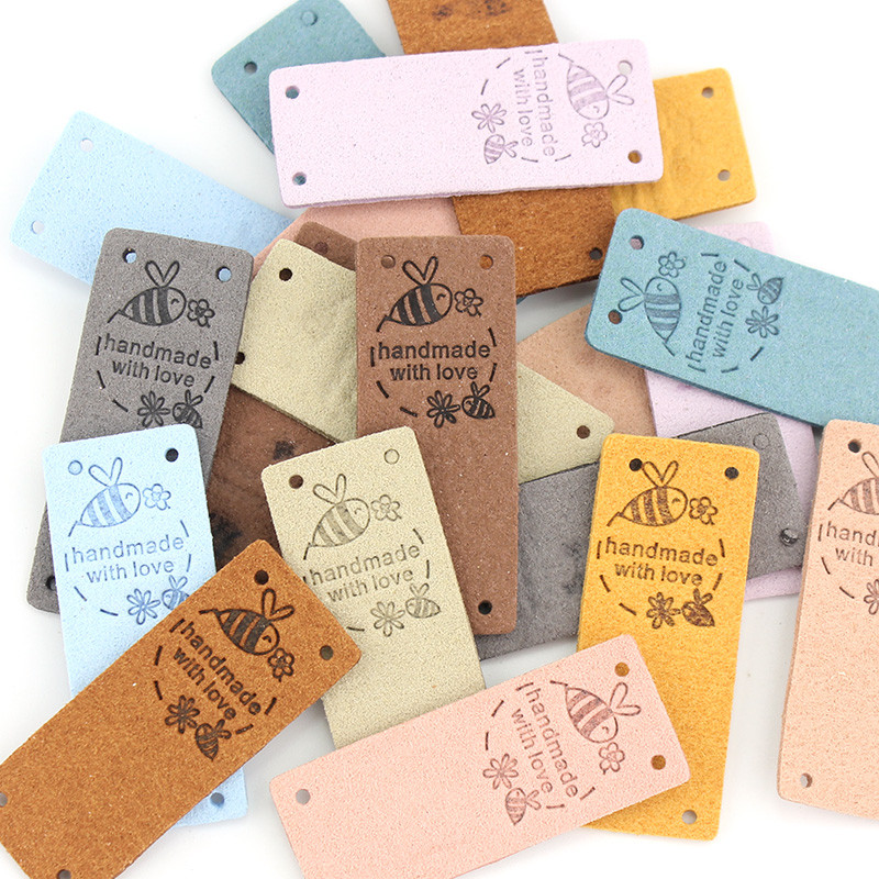 20 kom 2*5 cm ručno rađene naljepnice za odjeću izrađenu s ljubavlju pčelinje cvijeće kožne reljefne oznake pletenje šivaći pribor