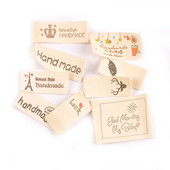 50db Bézs nyomtatott pamutszövet szőtt betűs címkék varráshoz ruhacímkék kézzel készített címkék ruhák barkács kézműves kiegészítők keveréke