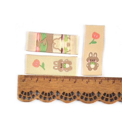 50 ks kreslených štítkov s zajačikom/mrkvou pre deti, tašky, oblečenie, šijacie doplnky, DIY remeselné potreby, ručne vyrobené štítky, domáce dekorácie C3575