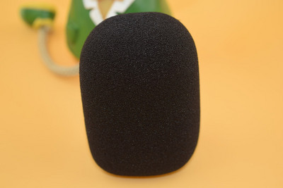 Accesorii de înaltă calitate Microfon Spumă îngroșată Capac cu burete dedicat Rezistent la vânt Rezistent la pulverizare Capac anti-spray pentru microfon