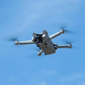 4 ζεύγη Drone Propeller με κατσαβίδι PC Πλαστικές έλικες Βιδωτή Παιδιά Ενήλικες Αξεσουάρ αεροσκάφους Χρυσό