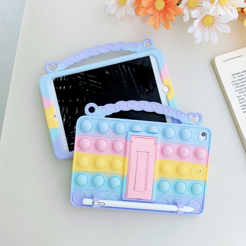Szivárványmintás fogantyú szilikon tok iPad Minihez 5 6 Air 1 2 3 4 10,5 10,9 10,2 2019 2020 Pro 11 2021 9,7 2018 2017 Kids Cover