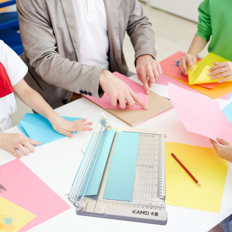 Mini papīra trimmera giljotīnas griezējs 6 collu griezuma garuma darbvirsmas papīra griešanas mašīna ar drošības griezēja galvas sānu lineālu