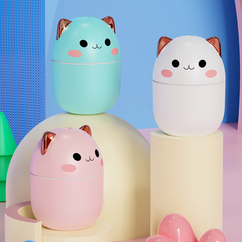 Vezeték nélküli USB újratölthető 250 ml-es légpárásító, hordozható mini aranyos párásító kisállat-párásító irodai asztal Otthoni autó éjszakai fénnyel Cool Mist