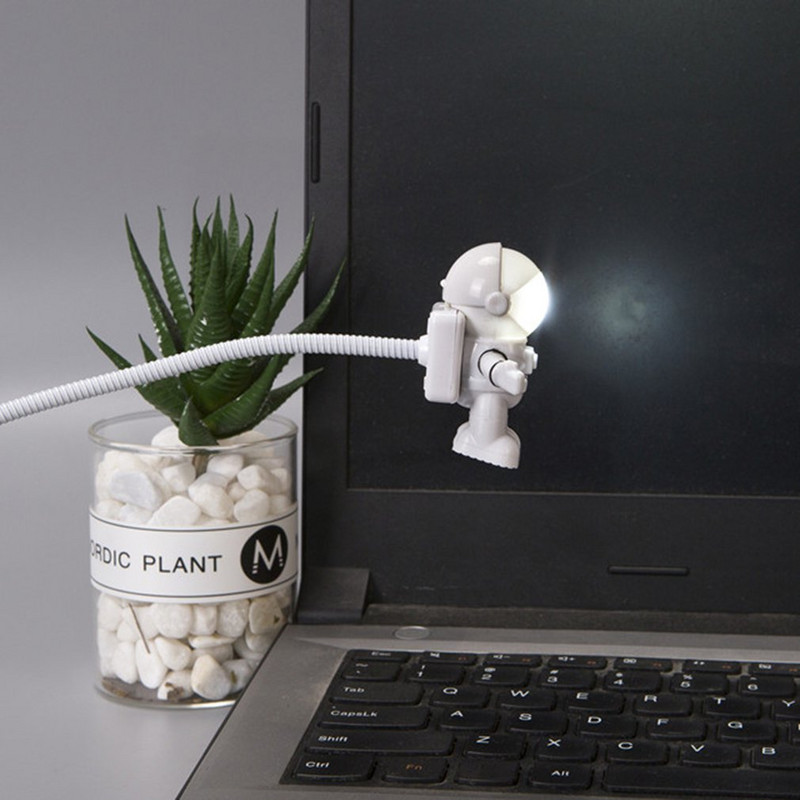 Prijenosna LED za čitanje USB štedna žarulja za prijenosno računalo Mobilna strujna lampa za hitne slučajeve USB Astronaut LED noćno svjetlo