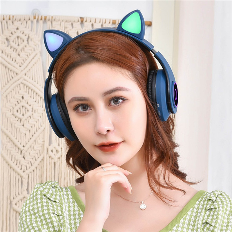 Pink Gaming Headset Pink Cat Ear Headset Surround Sound Stereo LED Light Slušalice za djevojke za Laptop/ PS4/Xbox One Controller