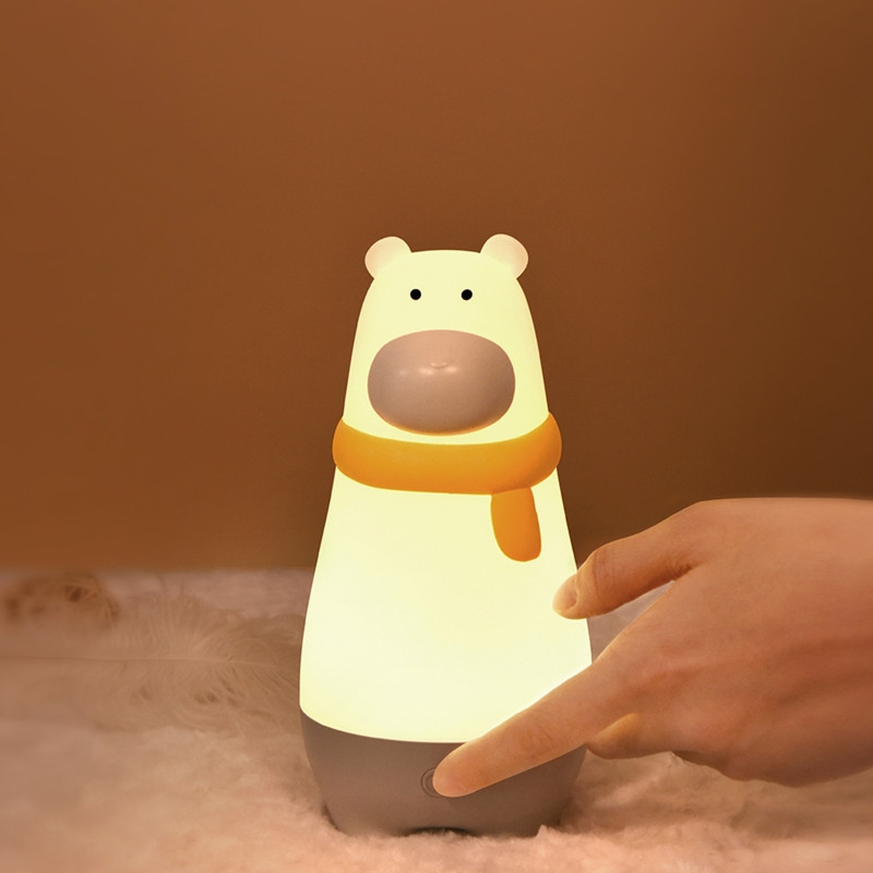 3 spalvų mielas meškiuko silikoninis naktinis žibintas USB įkraunamas šviesos spalvas keičiantis meškos atmosferos apšvietimas, skirtas kūdikio dušui 45BA