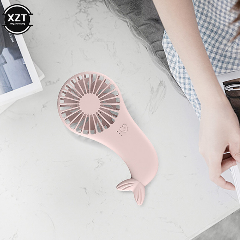 Ventilator electric ușor de călătorie Mini încărcare USB în formă de sirenă Zgomot redus poate fi pus în ventilatorul portabil de buzunar