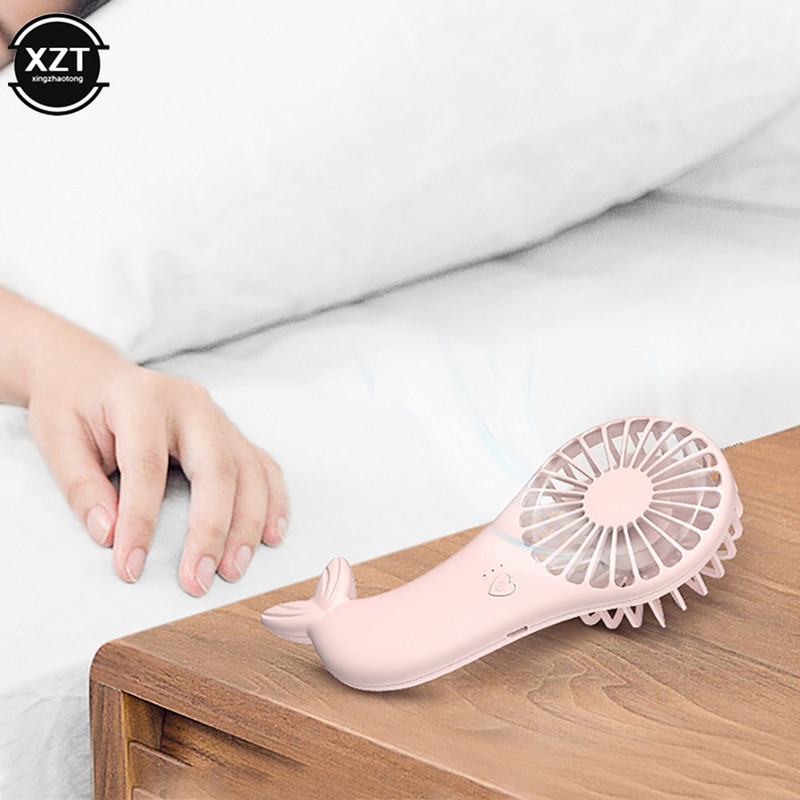 Ventilator electric ușor de călătorie Mini încărcare USB în formă de sirenă Zgomot redus poate fi pus în ventilatorul portabil de buzunar