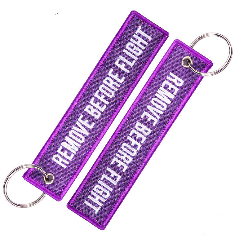 ΑΦΑΙΡΕΣΤΕ ΠΡΙΝ ΤΗΝ ΠΤΗΣΗ Κεντητική ετικέτα αποσκευών με μπρελόκ αυτοκινήτου Μωβ μπρελόκ Μπρελόκ Ετικέτα για τον λάτρη της αεροπορίας 3 ΤΕΜ/ΛΟΤ