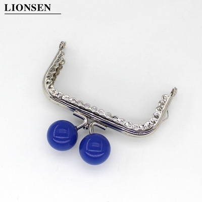 1 db 8,5 cm-es nagy gyöngyök ezüst négyzet alakú fém pénztárca keret fogantyú a kuplungtáskához, kézitáska tartozékaihoz