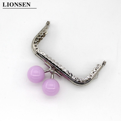 1 db 8,5 cm-es nagy gyöngyök ezüst négyzet alakú fém pénztárca keret fogantyú a kuplungtáskához, kézitáska tartozékaihoz