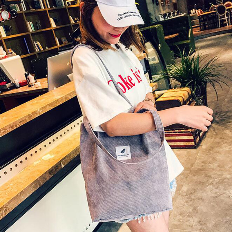 Lielas ietilpības sieviešu velveta soma sieviešu ikdienas plecu soma, salokāma atkārtoti lietojama iepirkšanās pludmales soma