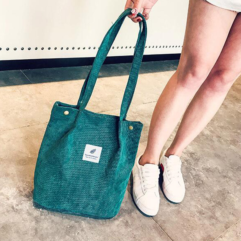 Lielas ietilpības sieviešu velveta soma sieviešu ikdienas plecu soma, salokāma atkārtoti lietojama iepirkšanās pludmales soma