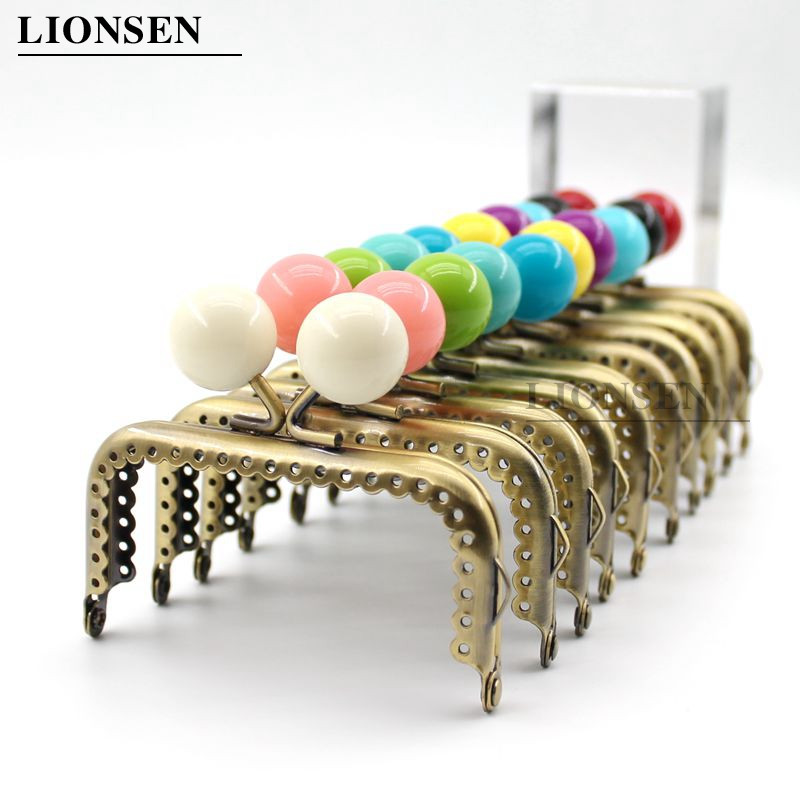 LIONSEN 8,5 cm dideli karoliukai, antikvariniai bronziniai kvadratiniai metaliniai piniginės rėmo rankena sankabos krepšiui rankinės priedai Bučinio užsegimo užraktas