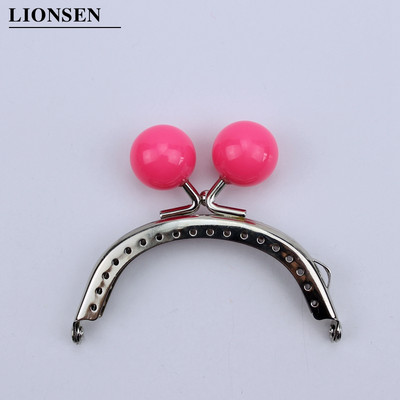 LIONSEN 8 cm-es cukorka gyöngyök Ezüst Fém Erszény Keret Fogantyú a Clutch Táska Kézitáska Kiegészítők Készíts Kiss Clasp Lock 18 szín