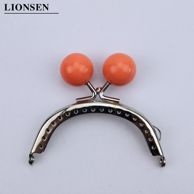 LIONSEN 8 cm-es cukorka gyöngyök Ezüst Fém Erszény Keret Fogantyú a Clutch Táska Kézitáska Kiegészítők Készíts Kiss Clasp Lock 18 szín