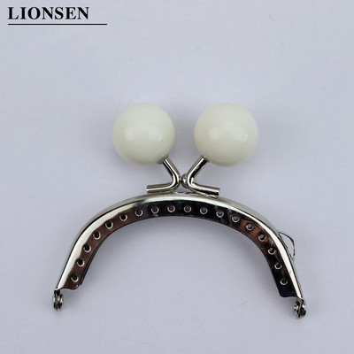 LIONSEN 8 cm-es cukorka gyöngyök Ezüst Fém Erszény Keret Fogantyú a Clutch Táska Kézitáska Kiegészítők Készíts Kiss Clasp Lock 18 szín