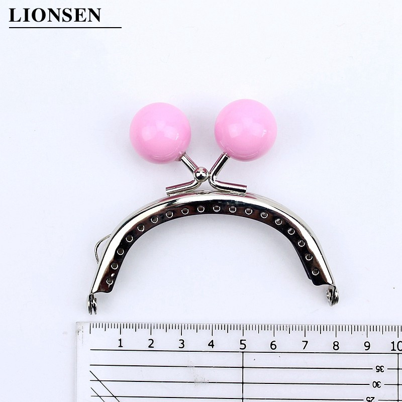 LIONSEN 8 cm-es cukorka gyöngyök Ezüst Fém Erszény Keret Fogantyú a Clutch Táska Kézitáska Kiegészítők Készíts Kiss Clasp Lock 18 szín