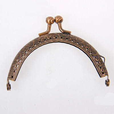 8,5 cm-es érme fém erszénykeret Csókkapocs-zár a kuplungtáska fogantyújához Kézitáska-tartozékok Vörös bronz tónusú hardver