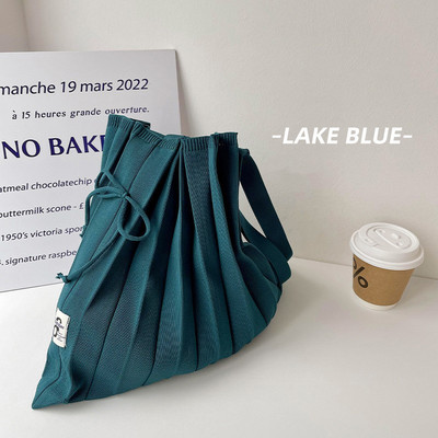 Moteriškos vilnos megztos klostės Tote Organ Bag Designer Prašmatnus susiuvimo kontrastas Korėjos madinga rankinė per petį moterims