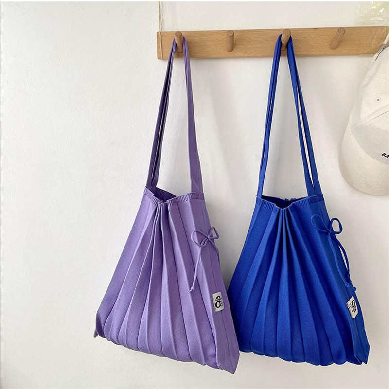 Moteriškos vilnos megztos klostės Tote Organ Bag Designer Prašmatnus susiuvimo kontrastas Korėjos madinga rankinė per petį moterims