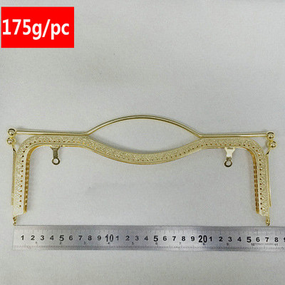 27 cm 20,5 cm Metalinės piniginės rėmas Rankena Bučinys Lūpos Užsegimo užraktas sankabai Rankų darbo rankinės Aparatūra Antikvariniai bronziniai krepšio priedai