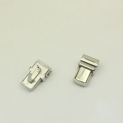 2db fém nyomógombos zárható táska aktatáska rugós zárható, dekoratív kapcsok zárható bőr kézműves barkácsolás hardvertartozék